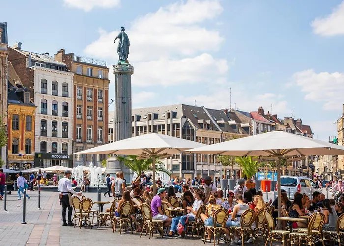 Apartment For 4 In Front Of Lille Flandres Station